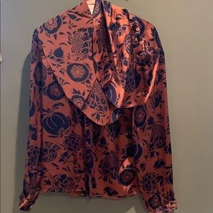 Size 10 Levante peasant top⚡️